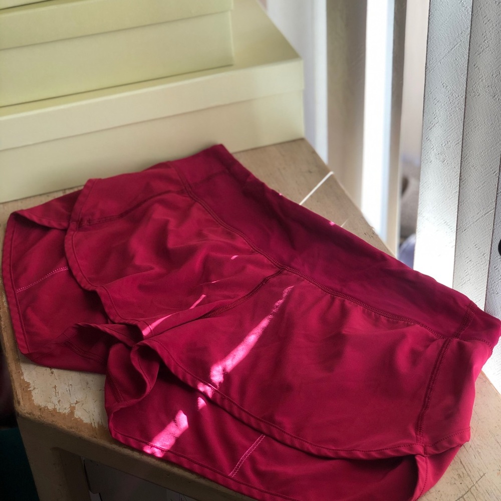 Lululemon athletic shorts great condition